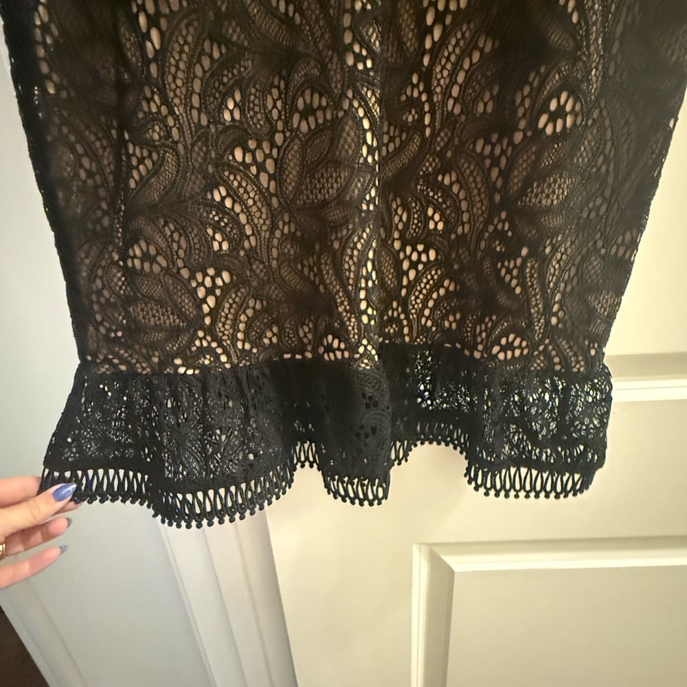 Dress - Picture 5 of 9